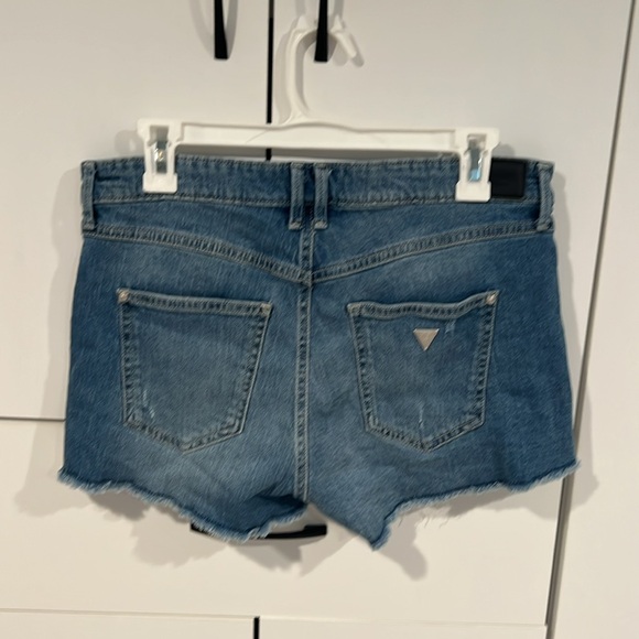 Guess cotton denim shorts . Size 31 - Picture 3 of 8